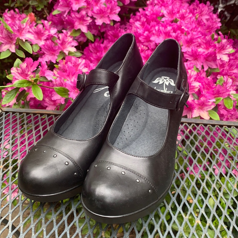 Dansko Fanny Wedge- BNWOT